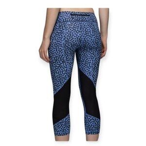 Lululemon Capri Blue black pants size 4